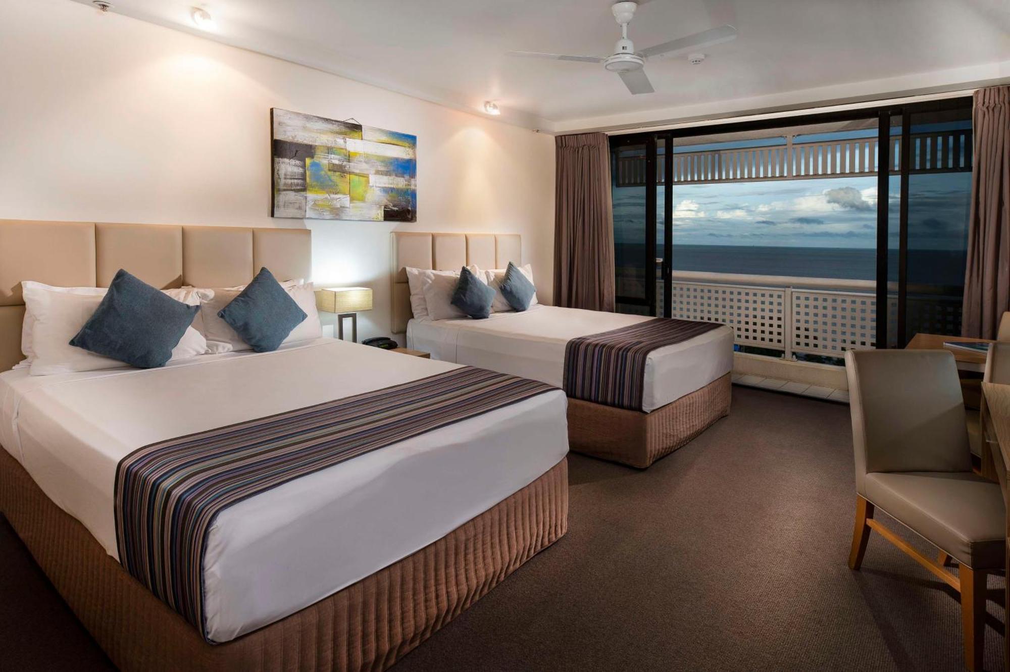 Rydges Esplanade Resort Cairns Esterno foto